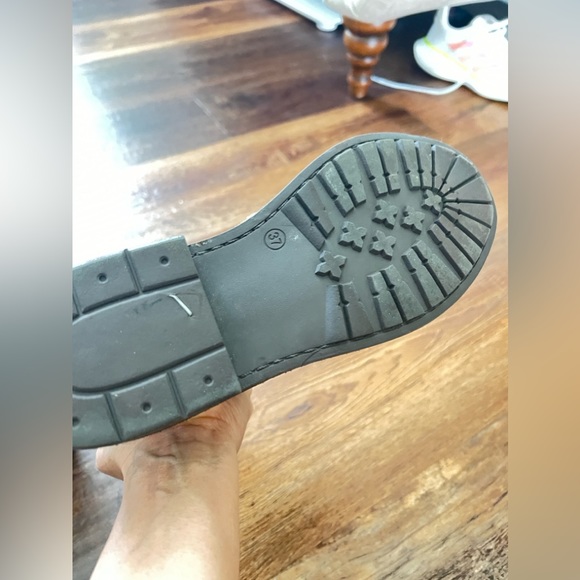 Vince Camuto booties sz 7 - Picture 3 of 5